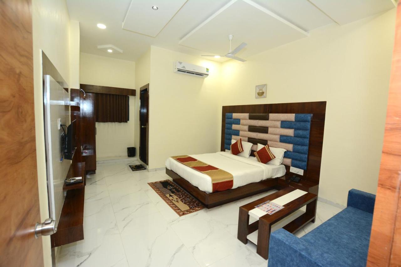Hotel Villa Inn Hotel 3*
